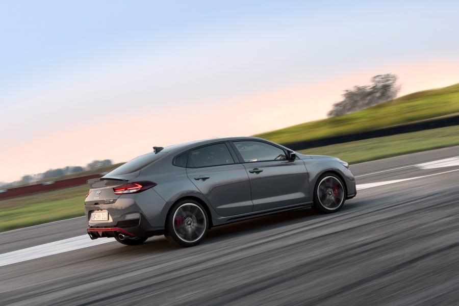  Hyundai i30 Fastback N (PD) 2018 года  (WW) (фото 15 из 40)